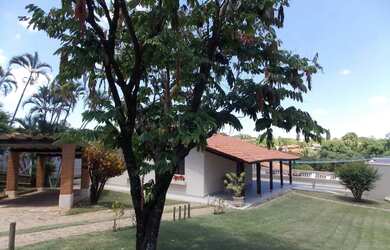 Imagem: A fazenda possui 2.500m² de Área e está localizado em Colinas