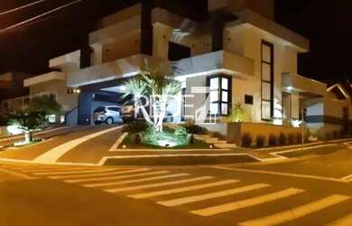 Imagem: A casa em condomínio possui 4 Dormitórios, 5 Banheiros, 4