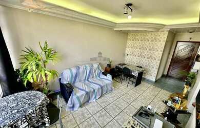 Imagem: O apartamento possui 3 Dormitórios, 2 Banheiros, 1 Vaga na