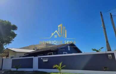 Imagem: A casa possui 2 Dormitórios, 2 Banheiros, 4 Vagas na garagem