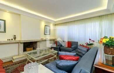 Imagem: O apartamento possui 3 Dormitórios, 3 Banheiros, 2 Vagas na