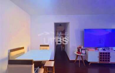 Imagem: O apartamento possui 3 Dormitórios, 1 Banheiro, 1 Vaga na garagem