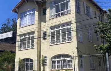 Imagem: O apartamento à venda possui 1 Dormitório e 1 Banheiro e está