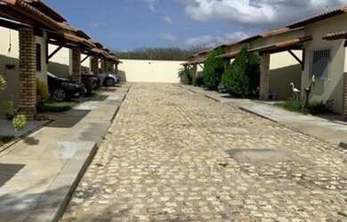 Imagem: A casa em condomínio possui 2 Dormitórios, 2 Banheiros, 1