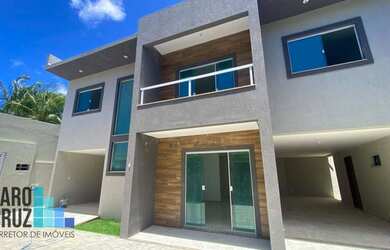 Imagem: A casa em condomínio possui 3 Dormitórios, 4 Banheiros, 2