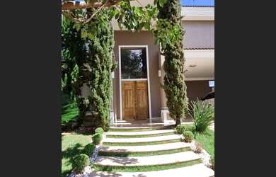 Imagem: A casa em condomínio possui 3 Dormitórios, 5 Banheiros, 4