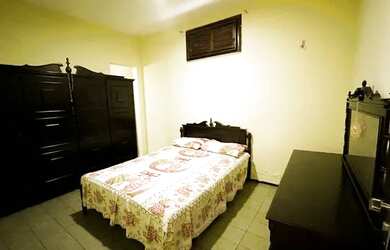 Imagem 10: Casa Duplex à venda com 308 m² sendo 8 quartos em Manuel Sátiro - Fortaleza...