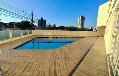 Imagem: O apartamento possui 2 Dormitórios, 2 Banheiros, 2 Vagas na