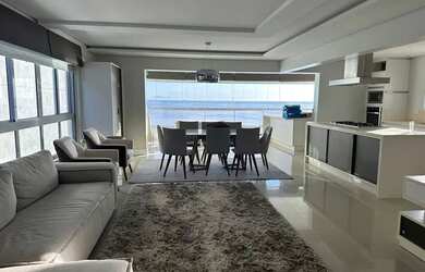 Imagem: O apartamento possui 3 Dormitórios, 4 Banheiros, 3 Vagas na