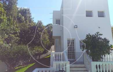 Imagem: A casa em condomínio possui 3 Dormitórios, 4 Banheiros, 5