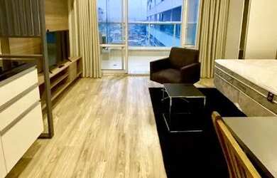 Imagem: O apartamento possui 1 Dormitório, 1 Banheiro, 1 Vaga na garagem