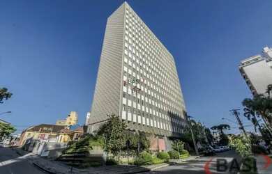 Imagem: O apartamento possui 2 Dormitórios, 2 Banheiros, 74m² de Área