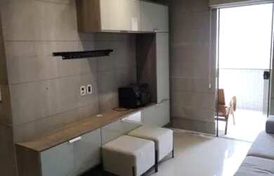 Imagem: O apartamento possui 2 Dormitórios, 2 Banheiros, 2 Vagas na