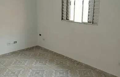 Imagem: A casa possui 1 Dormitório, 1 Banheiro e 30m² de Área e está