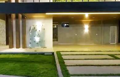 Imagem: A casa em condomínio possui 4 Dormitórios, 5 Banheiros, 5