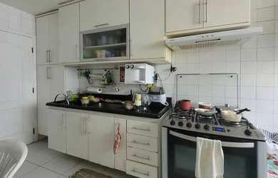 Imagem 6: Apartamento bem distribuído em 109m² com 3 quartos em Pituba e 1 vaga de garagem coberta