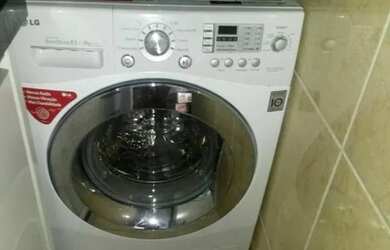 Imagem 10: Luxuoso flat B. Camburiú frente para o mar, 18º andar, diária R$450,00