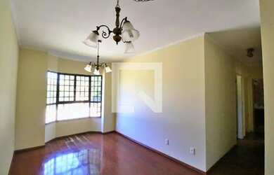 Imagem: O apartamento possui 3 Dormitórios, 2 Banheiros, 1 Vaga na