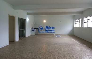 Imagem: O depósito possui 360m² de Área e está localizado em Jardim