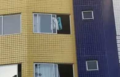 Imagem: O apartamento possui 2 Dormitórios, 1 Banheiro, 50m² de Área
