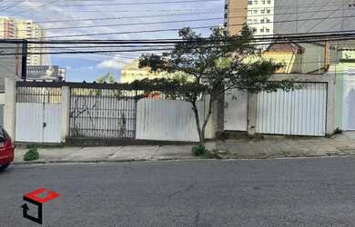 Imagem: O terreno possui 750m² de Área e está localizado em Campestre