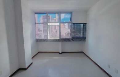 Imagem: O depósito possui 35m² de Área e está localizado em Itaigara