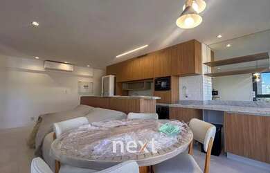 Imagem: O apartamento possui 1 Dormitório, 1 Banheiro, 2 Vagas na garagem