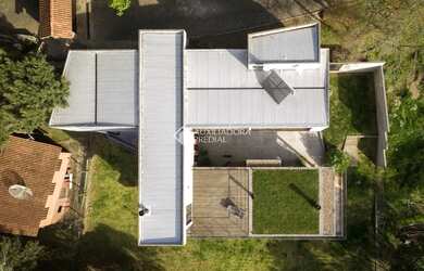 Imagem 14: Casa em condomínio. Churrasqueira, Imóvel mobiliado, VarandaeLareira