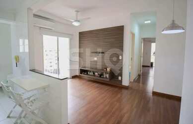 Imagem: O apartamento possui 2 Dormitórios, 1 Banheiro, 2 Vagas na