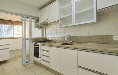 Imagem 14: Apartamento à Venda no Centro de Florianópolis - 3 Quartos 1 Suíte...