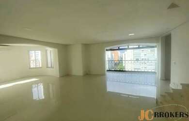 Imagem: O apartamento na cobertura possui 3 Dormitórios, 3 Banheiros