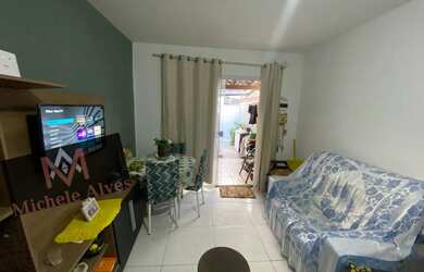 Imagem: A casa possui 1 Dormitório, 1 Banheiro e 1 Vaga na garagem