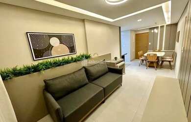 Imagem: O apartamento possui 2 Dormitórios, 2 Banheiros, 2 Vagas na