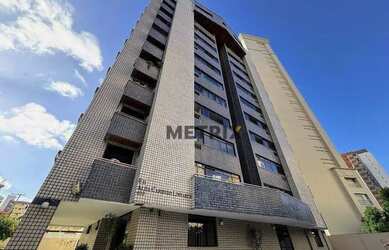 Imagem: O apartamento possui 3 Dormitórios, 4 Banheiros, 2 Vagas na