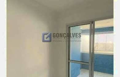 Imagem: O apartamento possui 2 Dormitórios, 1 Banheiro, 2 Vagas na