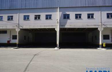 Imagem: O depósito possui 1298m² de Área e está localizado em Jardim