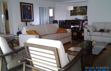 Imagem: O apartamento possui 4 Dormitórios, 5 Banheiros, 3 Vagas na