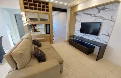 Imagem: O apartamento possui 3 Dormitórios, 1 Banheiro, 1 Vaga na garagem