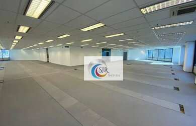 Imagem: O depósito para alugar possui 5 Vagas na garagem e 1337m²