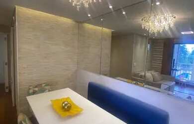 Imagem: O apartamento possui 2 Dormitórios, 2 Banheiros, 1 Vaga na