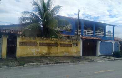 Imagem: A casa possui 2 Dormitórios, 1 Banheiro, 90m² de Área e