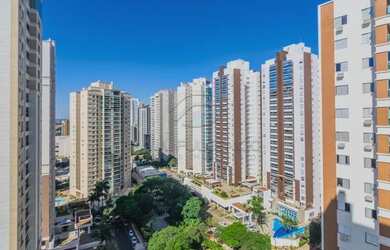 Imagem: O apartamento possui 2 Dormitórios, 2 Banheiros, 2 Vagas na