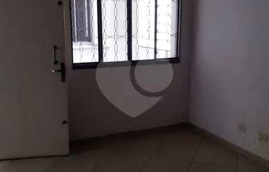 Imagem: O apartamento possui 3 Dormitórios, 2 Banheiros, 95m² de Área