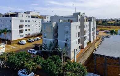 Imagem 2: Apartamento com 2 dormitórios, 51 m² - venda por R$ 175.000,00 ou aluguel por R$ 1.370,00