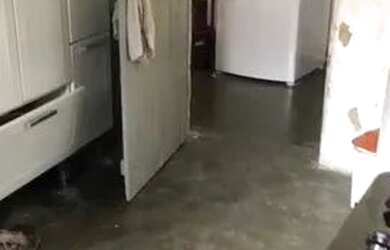 Imagem: A casa possui 2 Dormitórios, 1 Banheiro, 60m² de Área e