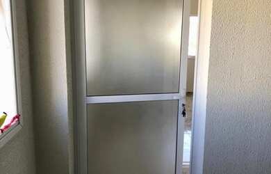 Imagem: O depósito possui 1 Vaga na garagem, 39m² de Área e está