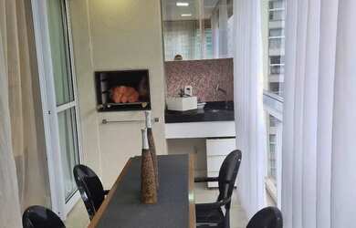 Imagem: O apartamento possui 3 Dormitórios, 2 Banheiros, 2 Vagas na