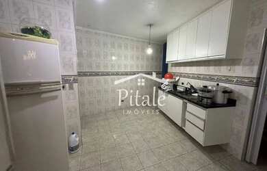 Imagem: A casa possui 2 Dormitórios, 3 Banheiros, 160m² de Área e