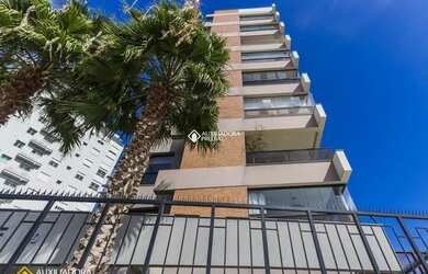 Imagem: O apartamento possui 2 Dormitórios, 2 Banheiros, 2 Vagas na