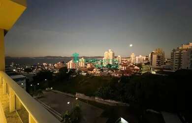 Imagem: O apartamento na cobertura possui 3 Dormitórios, 5 Banheiros